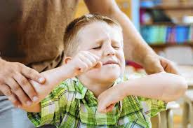 آسیب‌های روانی محرومیت از پدر یا مادر